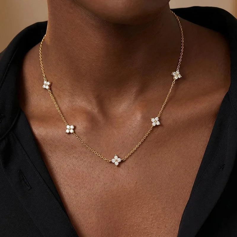Dainty Lucky Leaf Necklace for Women 925 Sterling Silver 14K Gold Plated Cute CZ Flower Pendant Choker Fashion Jewelry Gifts