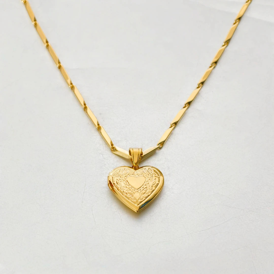 Romantic Heart Locket Pendants Female Gold Silver Color Stainless Steel Memorial Necklace For Women Jewelry Valentine Gift