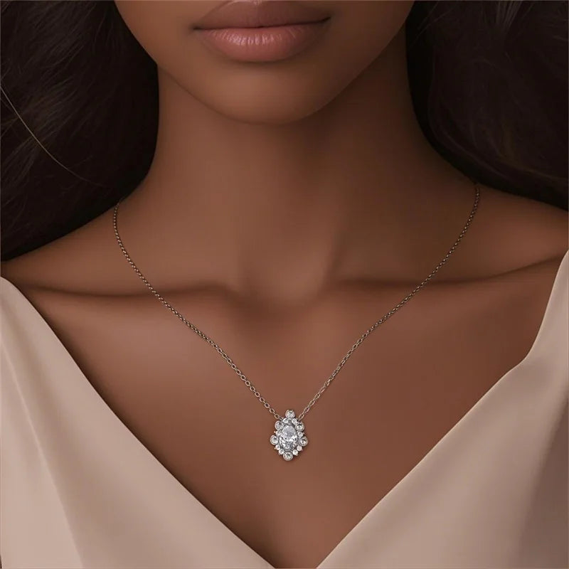 Simple and Elegant 925 Sterling Silver Seashell Teardrop Four-Leaf Clover Star Moon Bible Crystal Lock Necklace Precious Gifts
