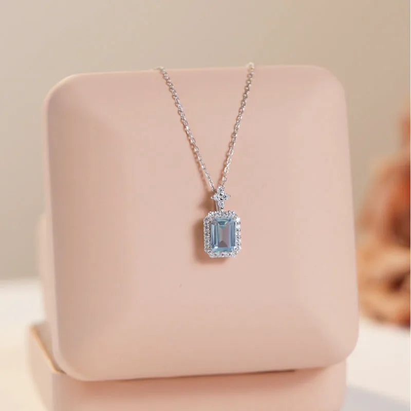 New 925 Sterling Silver Necklace  Luxury Rhine Topaz Pendant Sapphire Necklace  Banquet Glamour Jewelry for Women Engagement